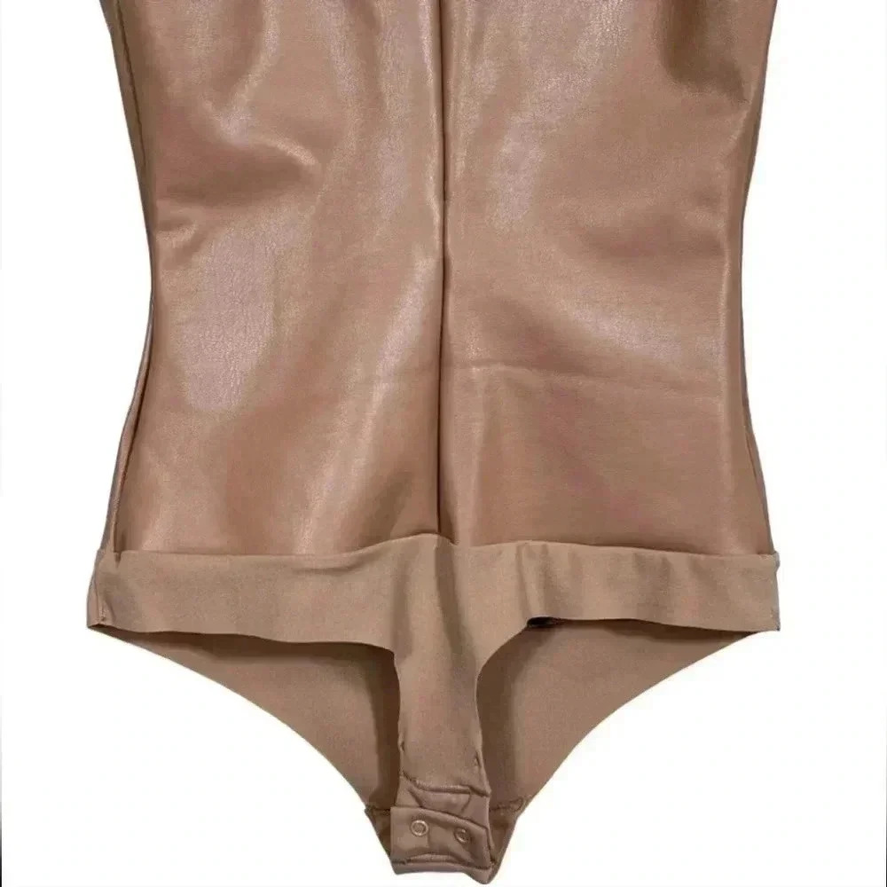 SKIMS Faux Leather Brown (Jasper) Crew Neck Bodysuit Size XL NWT - Picture 10 of 15